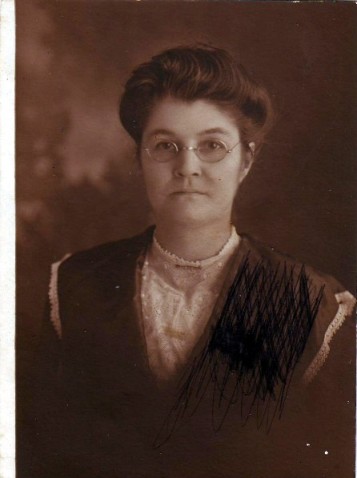 Lucy Elnora Miner